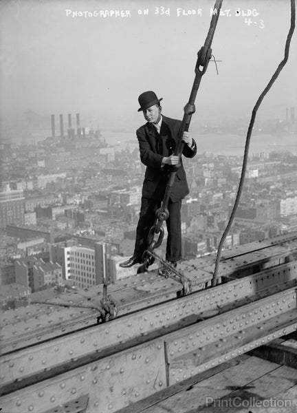 Photographer on 33rd Floor Metropolitan Building, New York