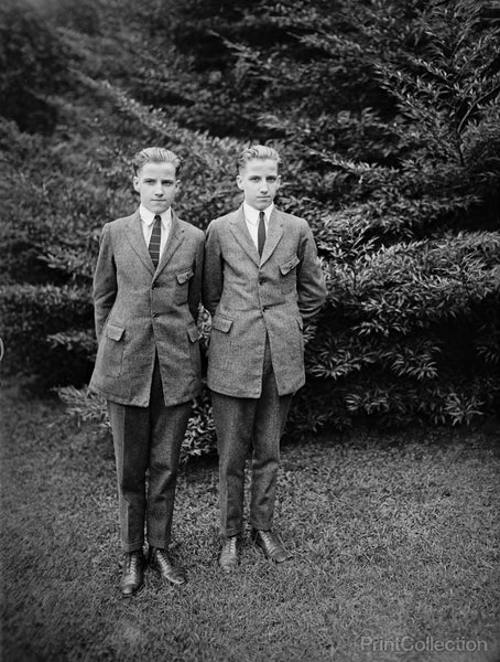 Twins, Walter & Francis Lang, 1922